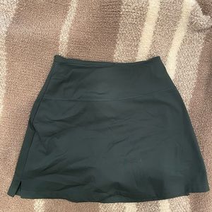 NWOT tags girlfriend collective skort
